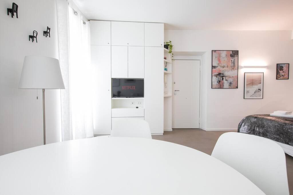 White Suite Trastevere - Topcollection Rome Extérieur photo